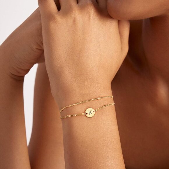 Luxurious 18K Gold Plated Dainty Initial Charm Bracelet - Ideal Holiday Gift - Picture 4 of 7